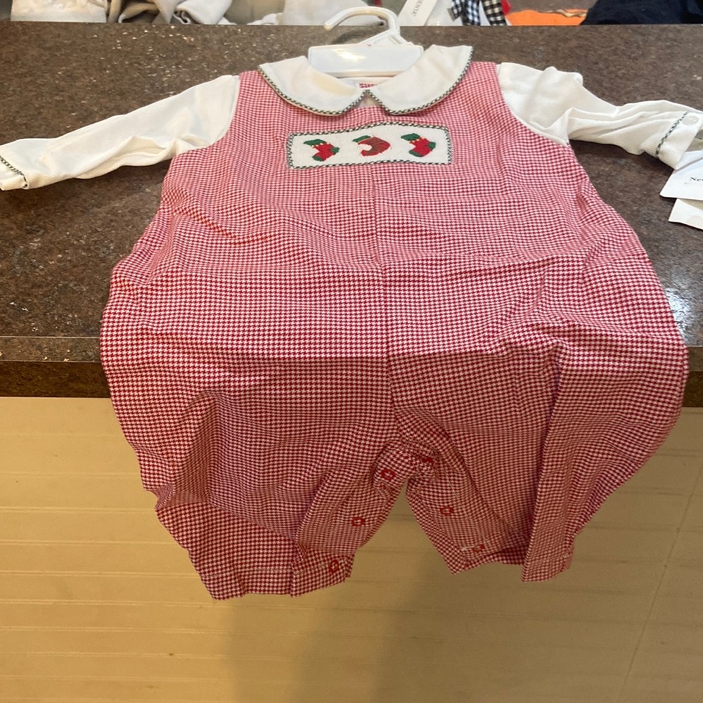 Petite Ami Newborn Santa outfit one piece stockings girl boy Christmas nwt